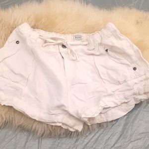 Esley white Linen Blend short Shorts sz M